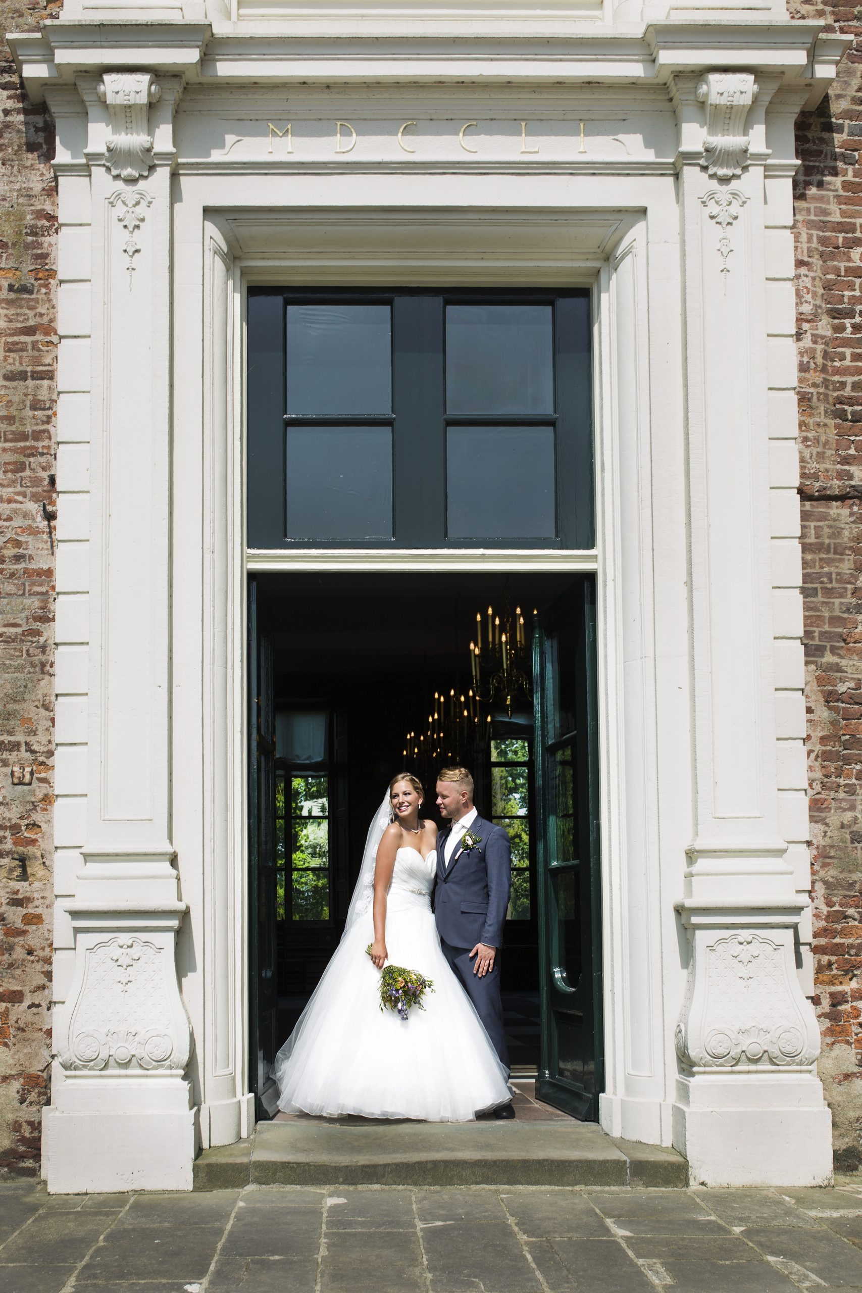 Trouwen bij kasteel Cannenburch in de ontvangsthal