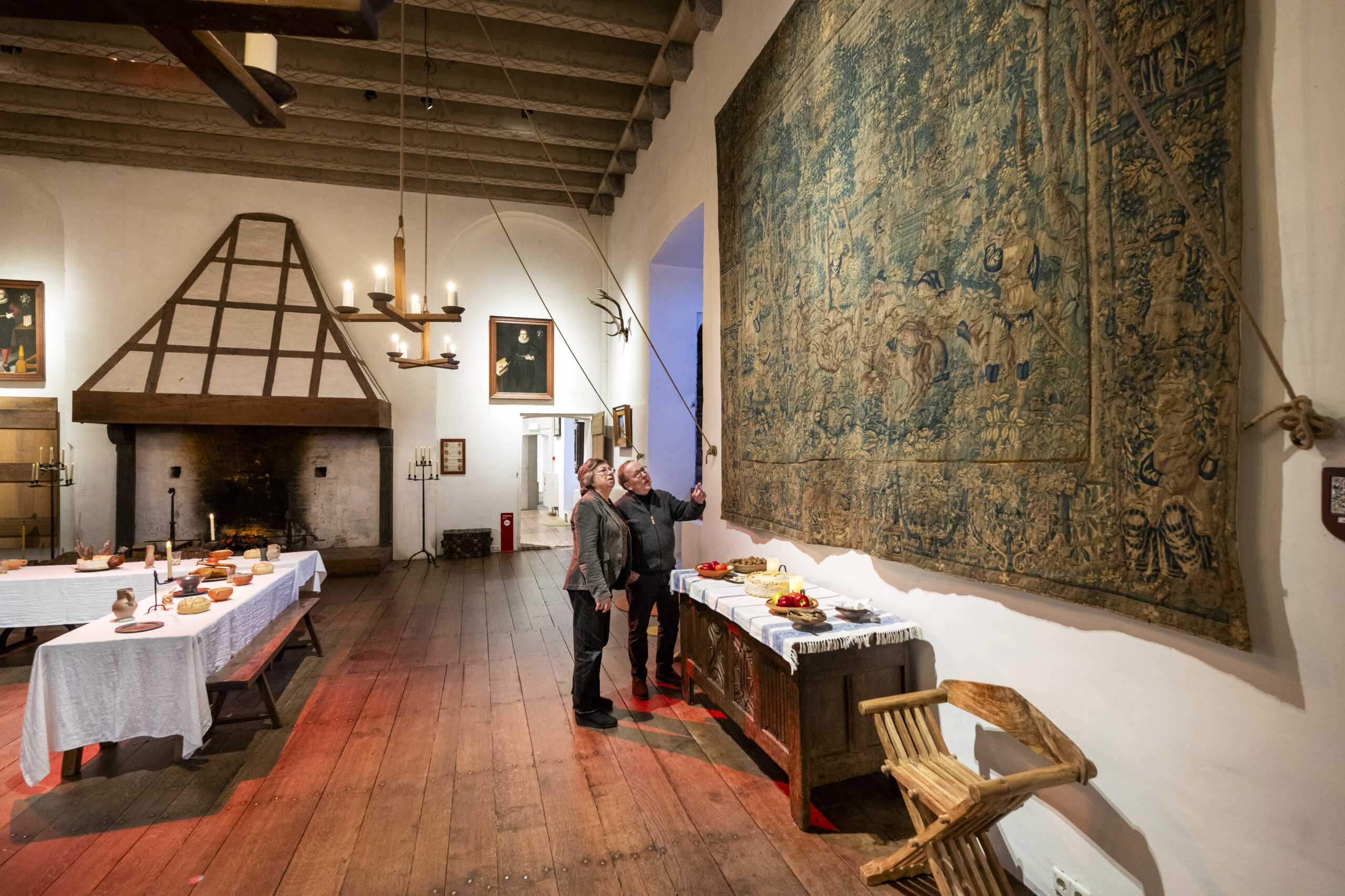 Wandkleed in kasteel Ammersoyen