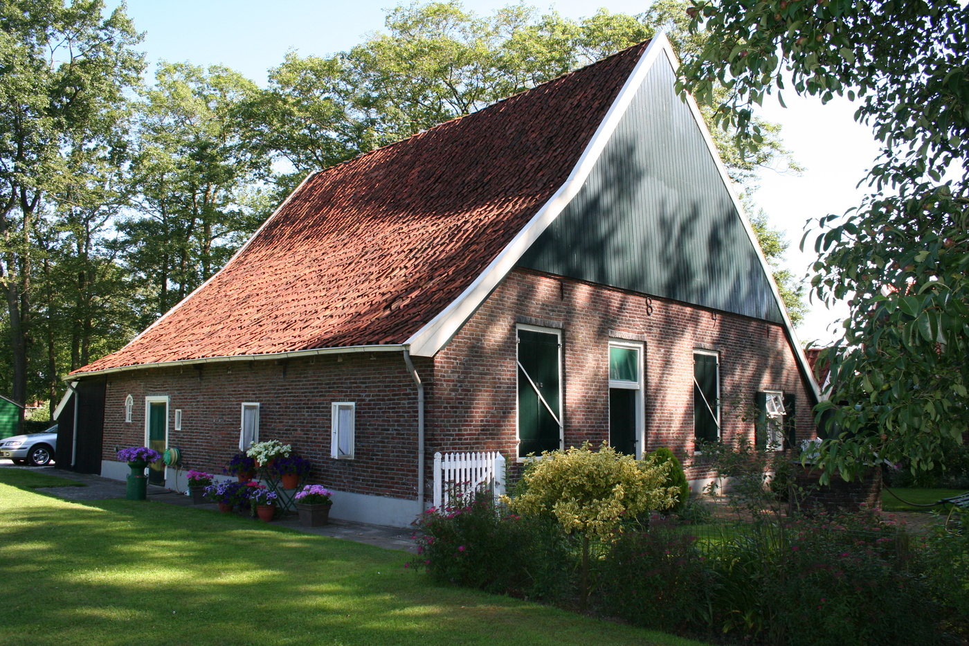 Scholtengoed Boeijink-Huppel; boerderij met tuin en erf
