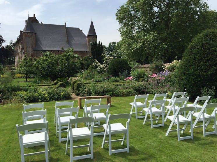 Trouwen bij kasteel Hernen