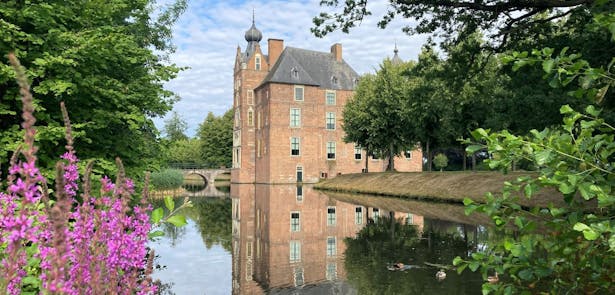 Cannenburch-kasteel-kersendijkje