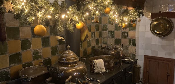 Cannenburch-kasteel-kerst-keuken-fornuis