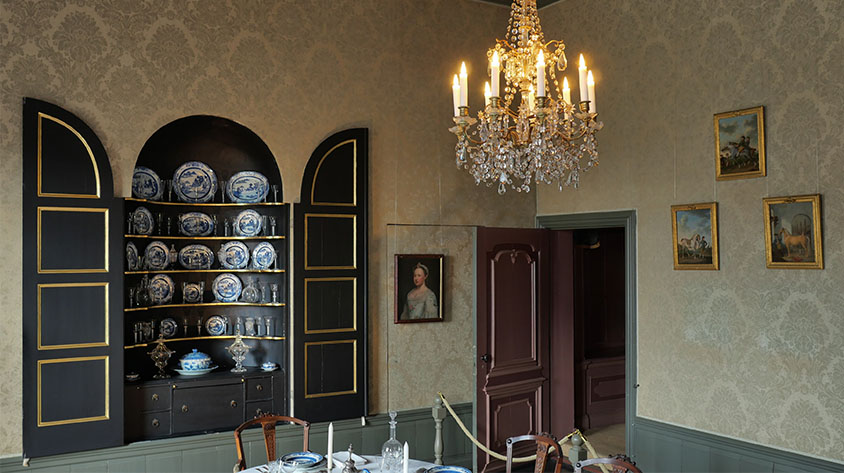 Servieskast Cannenburch