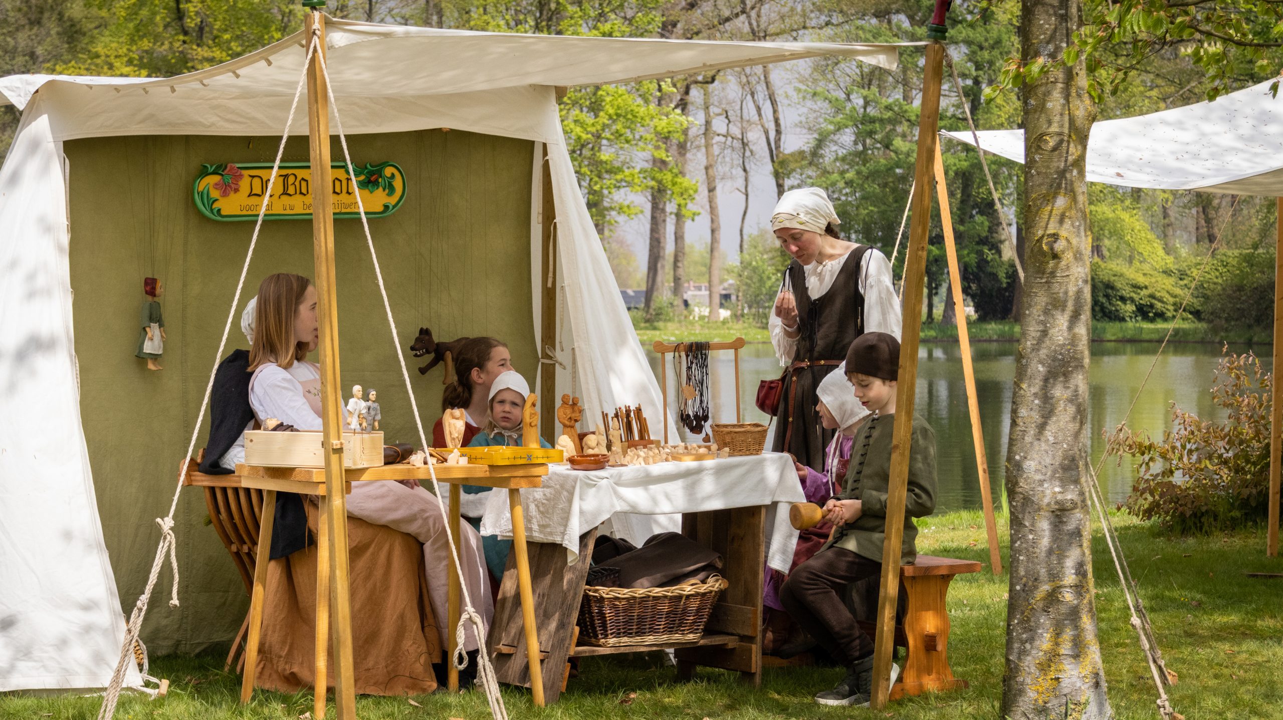 Cannenburch-kasteel-MF-markt