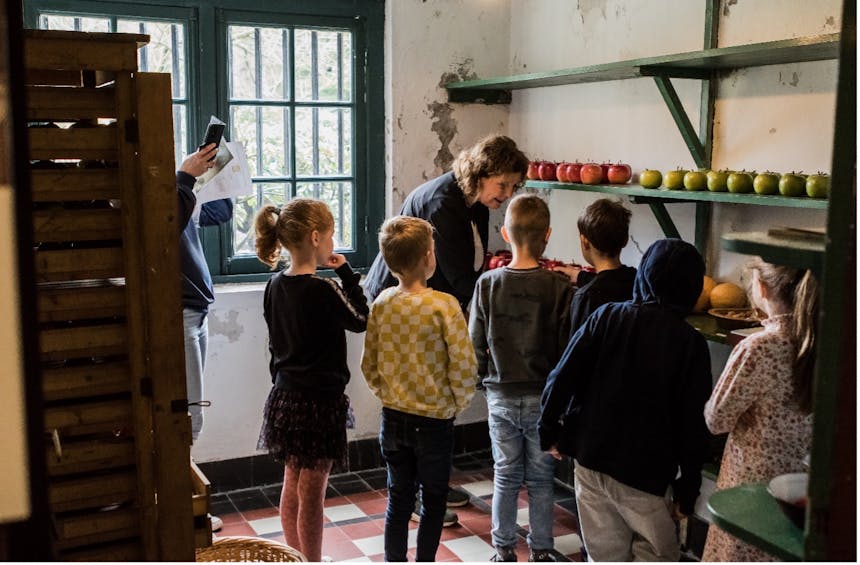 Met kinderen in huis Verwolde