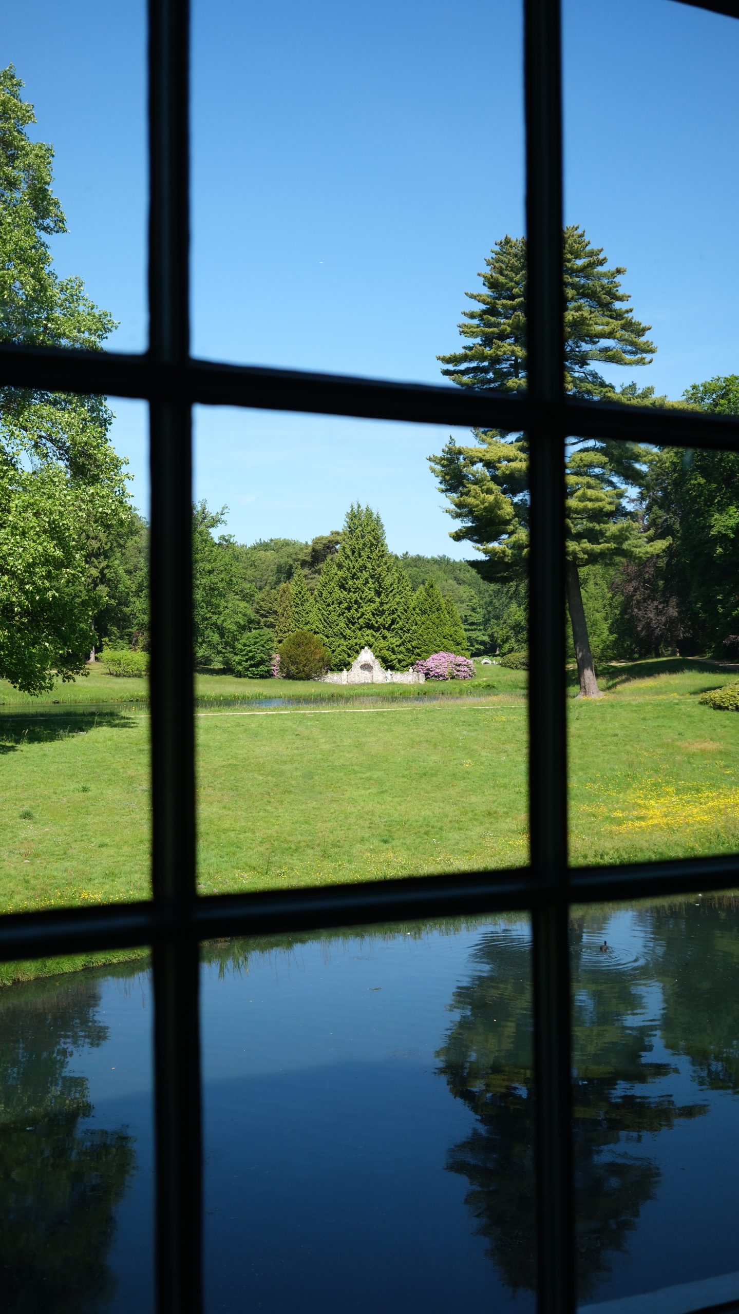 Kasteel-Rosendael-Zicht-vanuit-de-Torenzaal-op-Bedriegertjes